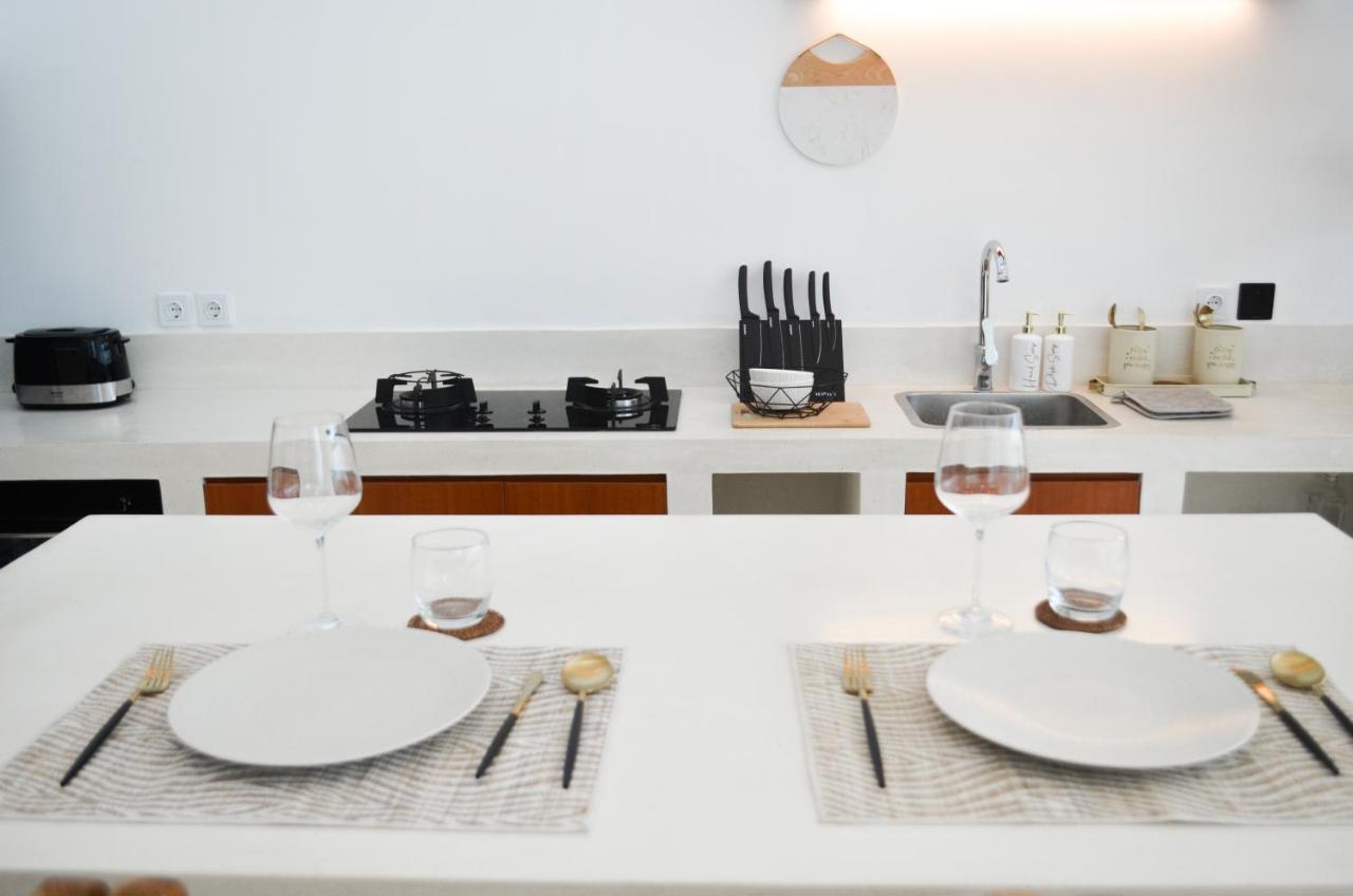 Villa Poppy Bumbak Canggu Εξωτερικό φωτογραφία
