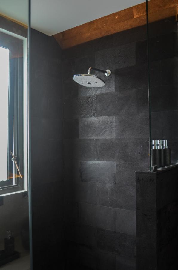 Villa Poppy Bumbak Canggu Εξωτερικό φωτογραφία