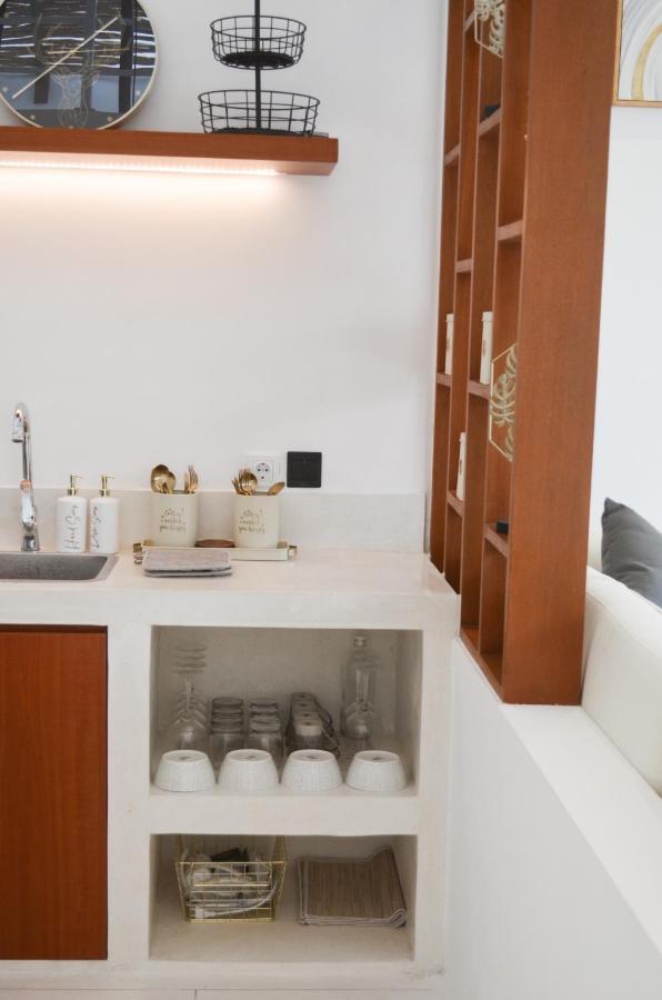 Villa Poppy Bumbak Canggu Εξωτερικό φωτογραφία