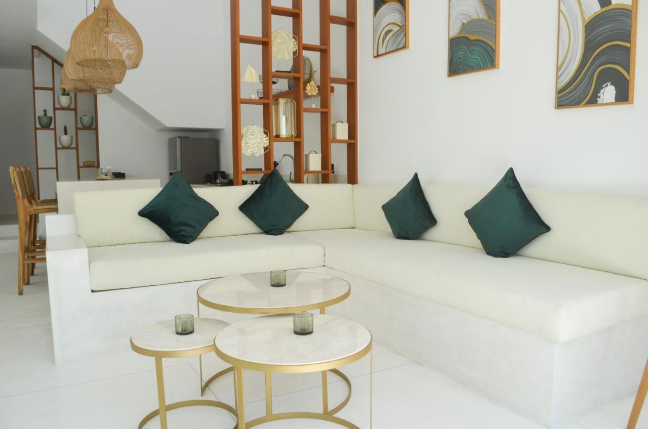 Villa Poppy Bumbak Canggu Εξωτερικό φωτογραφία