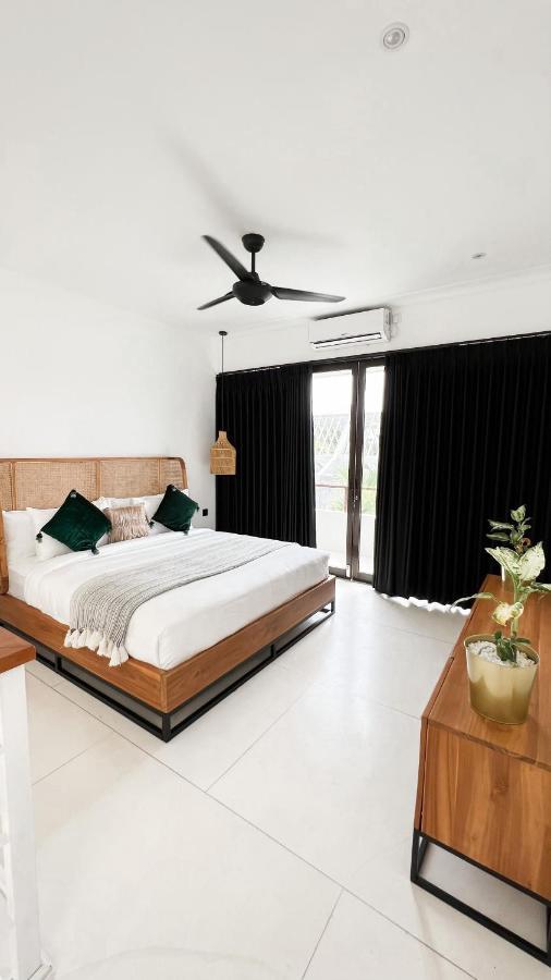 Villa Poppy Bumbak Canggu Εξωτερικό φωτογραφία