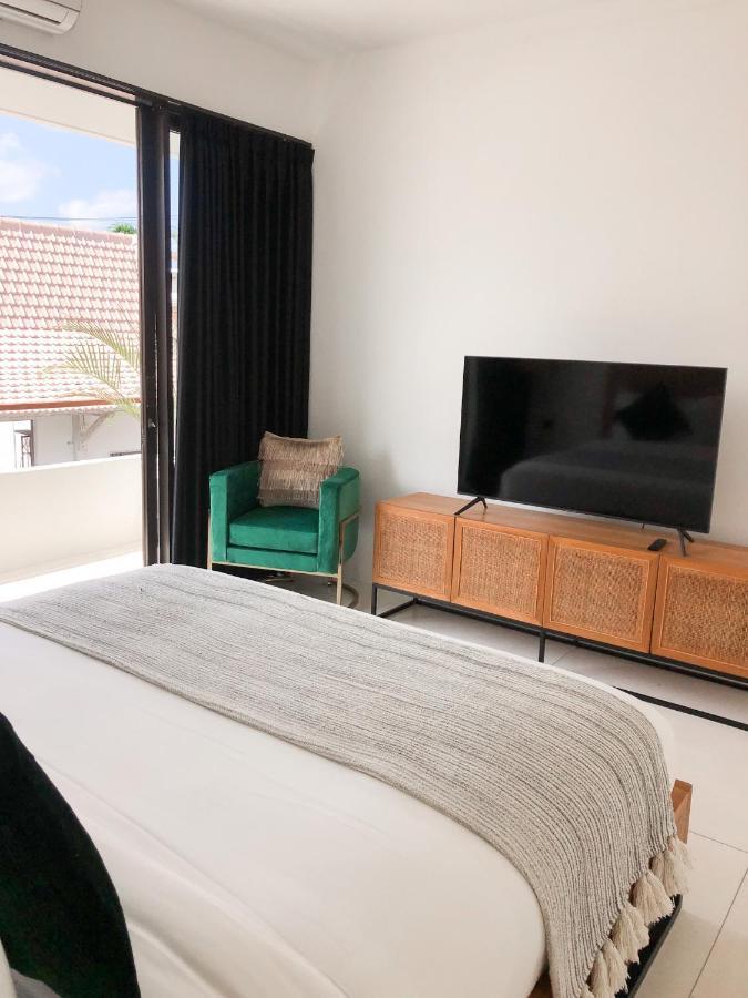 Villa Poppy Bumbak Canggu Εξωτερικό φωτογραφία